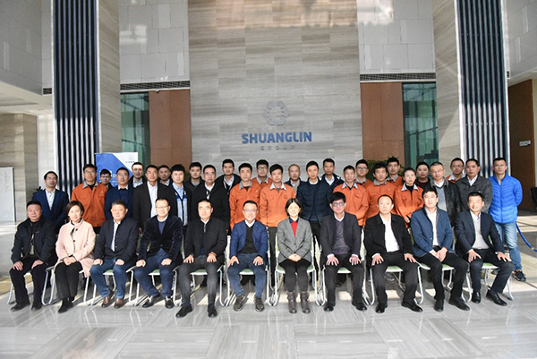 d818cff8341c4ee193de799935807e63