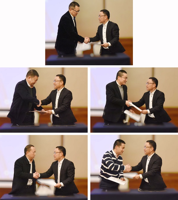 8b5dee0ae1ac43d496d3b86fce51d135