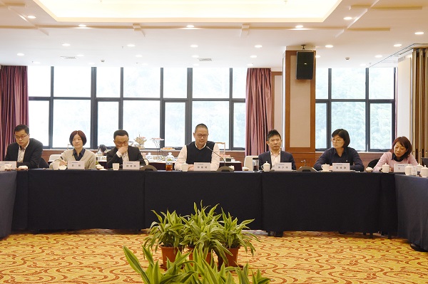 c087607d60ab4ef9bf6e61e711ba979a