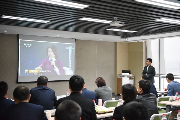 4eefe8e620c345f7814049823dfd1c40